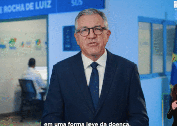 Dia D: “vamos vacinar antes de o inverno chegar”, diz Padilha