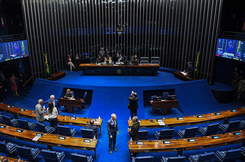 Senado aprova realização de sessão de debates temáticos e sessões especiais — Senado Notícias