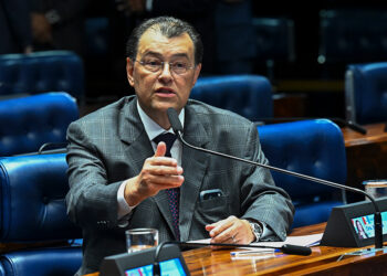 Senado aprova uso de IA para proteger vítimas de violência doméstica — Senado Notícias