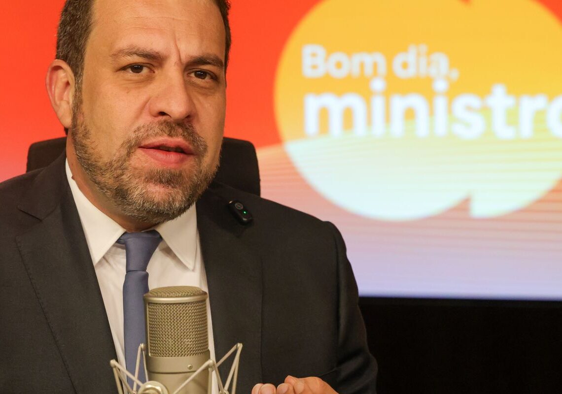 Boulos sobre 6×1: se houver demora, governo envia projeto com urgência