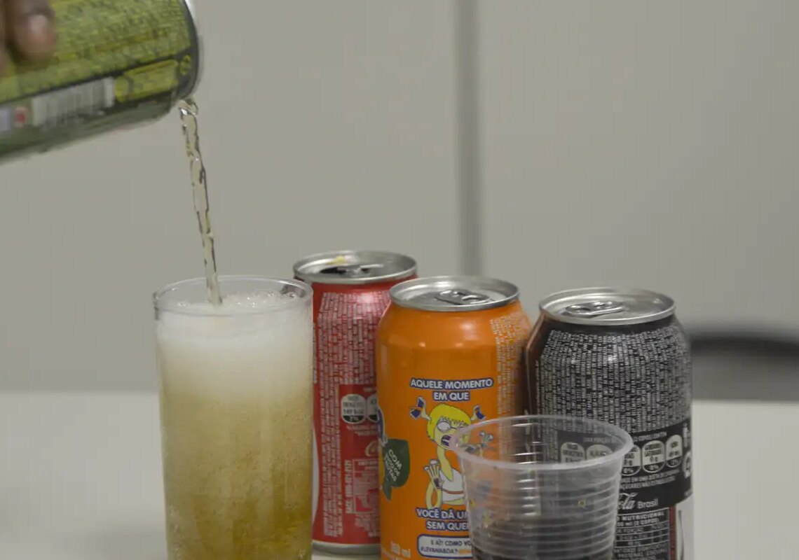 Fatores sociais empurram famílias para ultraprocessados, diz pesquisa