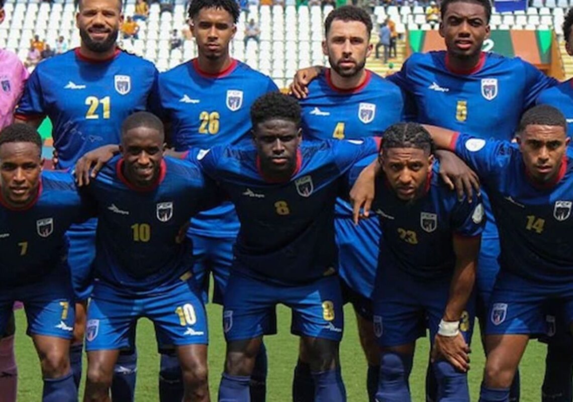 Tubarões Azuis nadam contra a corrente rumo à Copa 2026