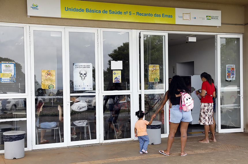 Ampliação do número de pediatras no SUS está na pauta da CAE — Senado Notícias