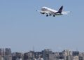 Cade investiga possível alinhamento de preços entre Latam e Gol