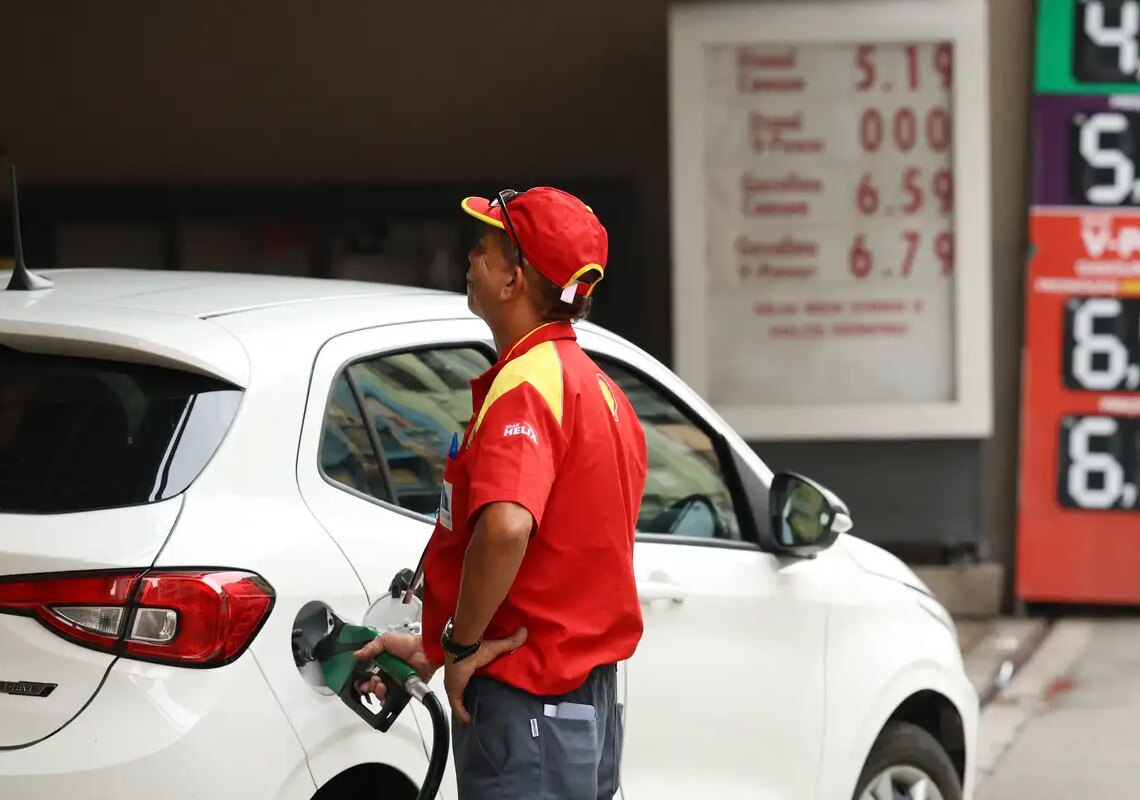 Governo quer converter receitas extras com petróleo em desonerações