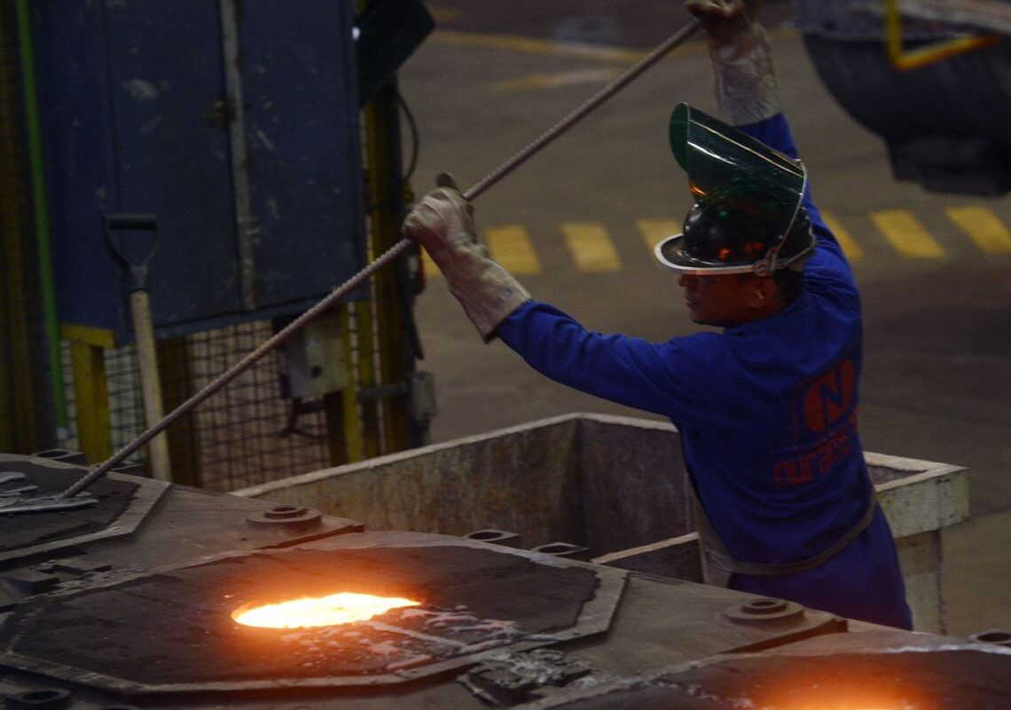 Governo define setores que podem acessar crédito de R$ 15 bilhões