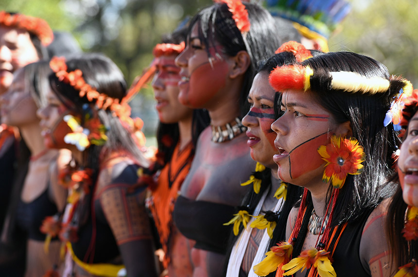 Criado o Dia Nacional de Proteção e Combate à Violência contra as Mulheres e Meninas Indígenas — Senado Notícias