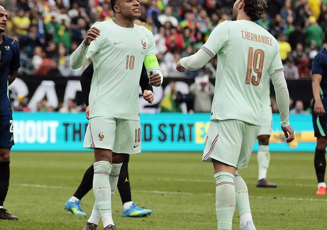 França assume liderança do ranking da Fifa; Brasil cai para 6ª posição