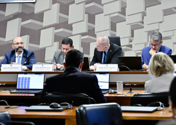 Inteligência e controle prisional são vitais no combate a facções, aponta secretário — Senado Notícias