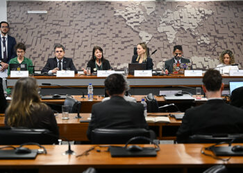 Para ser efetivo, ECA Digital depende de mudança de cultura, aponta debate — Senado Notícias