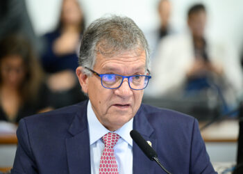 Comissão aprova projeto que regulamenta profissões de cozinheiro e gastrônomo — Senado Notícias