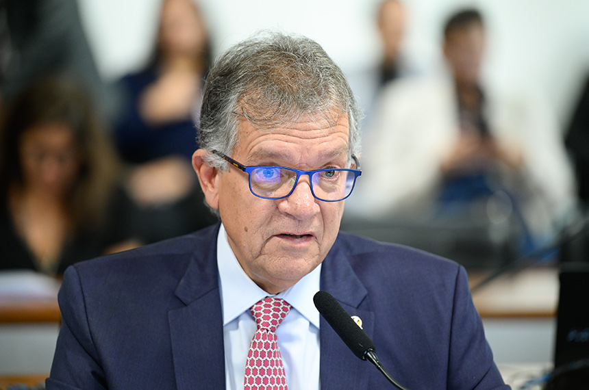 Comissão aprova projeto que regulamenta profissões de cozinheiro e gastrônomo — Senado Notícias