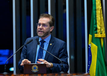 Excesso de decisões monocráticas tira credibilidade do STF, para Plínio — Senado Notícias