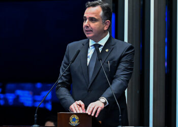 Rodrigo Pacheco defende SUS e integração federativa — Senado Notícias