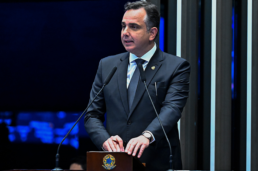 Rodrigo Pacheco defende SUS e integração federativa — Senado Notícias