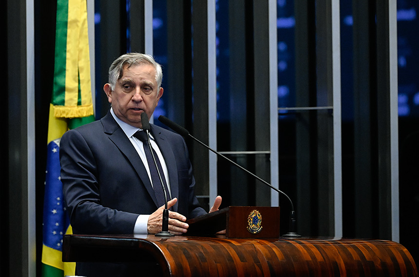 Izalci Lucas pede sessão com pauta única para votar veto da dosimetria — Senado Notícias