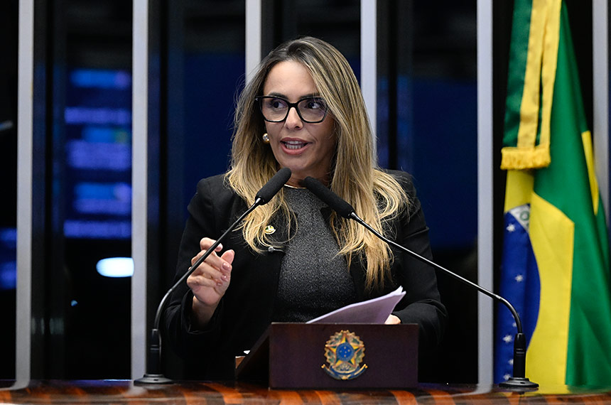 Roberta Acioly comemora avanço da PEC que reduz jornada de enfermeiros — Senado Notícias