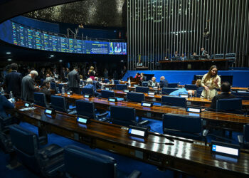 Senado aprova indicação de cinco embaixadores para postos no exterior — Senado Notícias