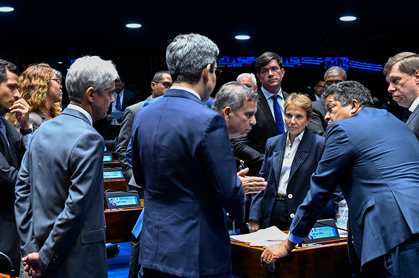 MP que muda regras do seguro-defeso é alterada no Senado e volta à Câmara — Senado Notícias