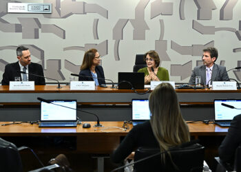 Dentistas apontam que desalinhamento dos dentes supera cáries em crianças — Senado Notícias