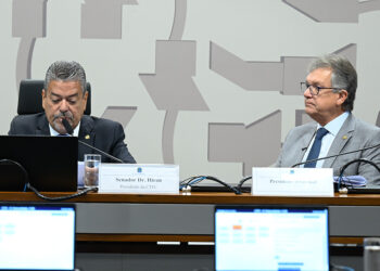 Comissão aprova controle mais rigoroso de chips e restrição de telemarketing — Senado Notícias