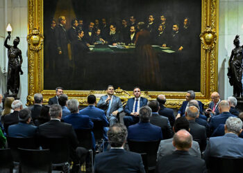 PEC que impede extinção de tribunais de contas será promulgada no dia 5 — Senado Notícias