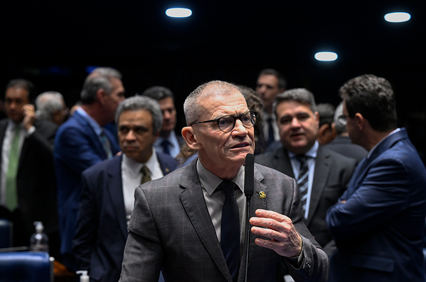 Lei institui Dia Nacional em Memória das Vítimas de Trânsito — Senado Notícias