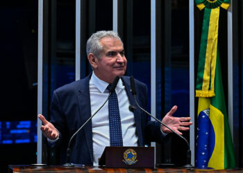 Aprovado projeto que regulamenta percentual de cacau em chocolates — Senado Notícias