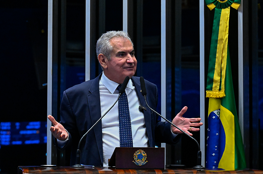 Aprovado projeto que regulamenta percentual de cacau em chocolates — Senado Notícias