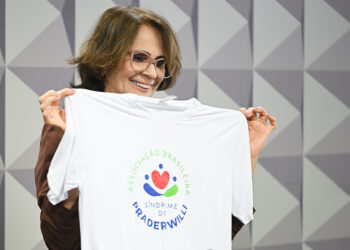 Comissões debatem dificuldades de pessoas com Prader-Willi, síndrome rara — Senado Notícias