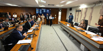 CE terá debates sobre gestores de frotas e pequenos investidores — Senado Notícias
