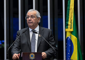 Jayme Campos defende acesso ao Pronampe para jovens e idosos — Senado Notícias