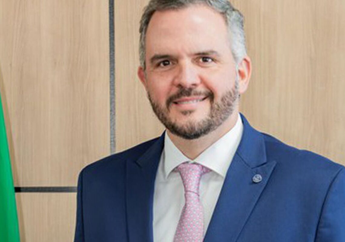 Governo prepara medidas para amenizar reajuste do querosene de aviação