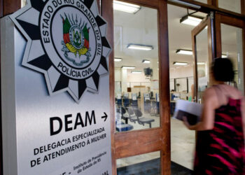 Matar filho ou pessoa próxima para atingir a mãe se torna crime hediondo — Senado Notícias