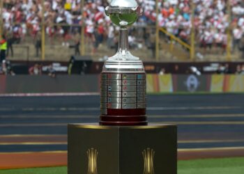 Copa Libertadores 2026 começa com seis brasileiros na disputa