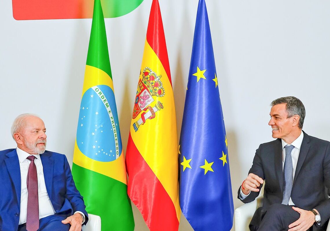 Brasil e Espanha assinam acordos sobre Big techs e tecnologia digital