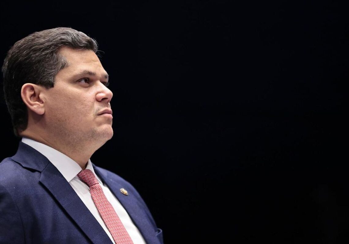 Governo vê avanço político para aprovação de Messias no STF