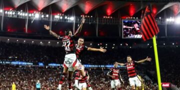 Partida entre Flamengo e Bahia no próximo domingo terá campanha para torcedores sobre a importância da vacinação
