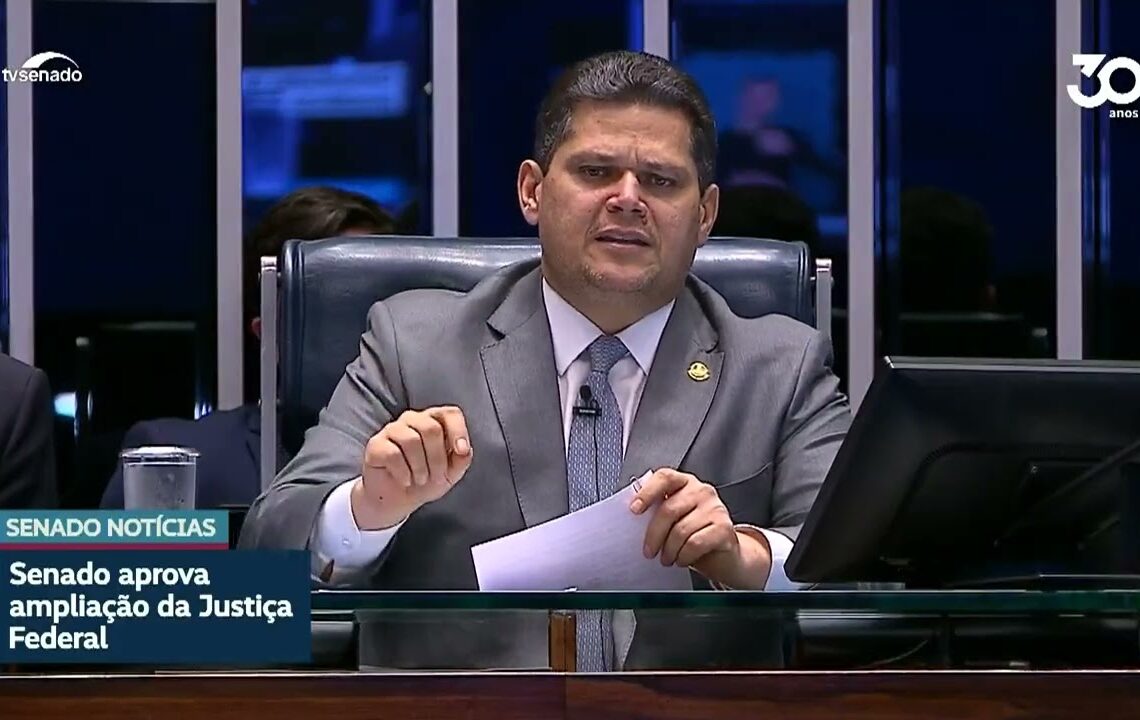 Vídeo: Criação de varas federais no Amazonas e em Mato Grosso do Sul vai à sanção