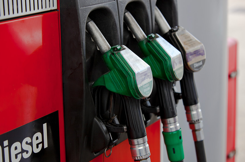MP libera subsídio de até R$ 1,20 por litro de diesel importado — Senado Notícias