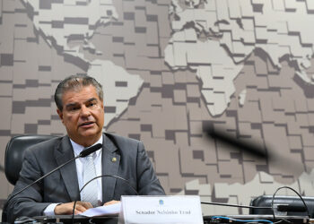 CCAI ouviu diretor da Abin em ‘cenário internacional complexo’, diz Trad — Senado Notícias