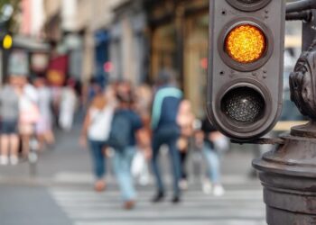 Câmara aprova projeto sobre sinalização de travessia de pedestres – Notícias