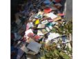 Prefeitura de Osasco joga no lixo livros de biblioteca municipal