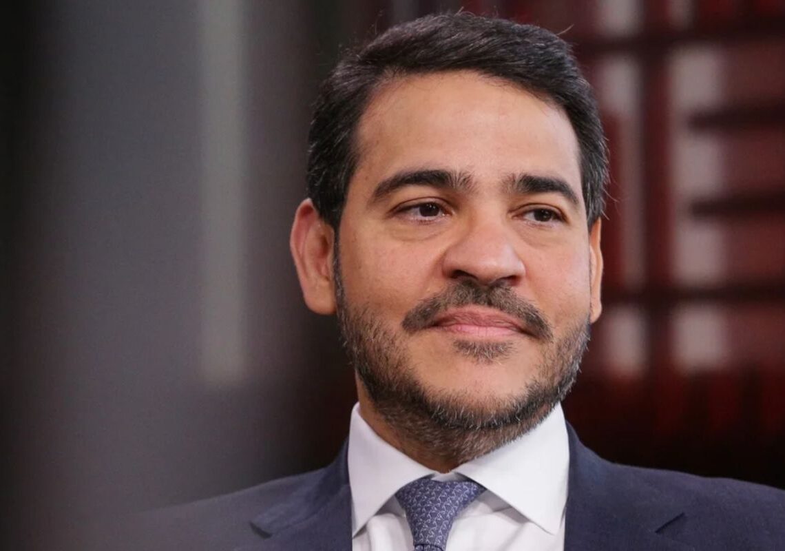 Gilmar Mendes sai em defesa de Jorge Messias e reforça apoio à indicação ao STF