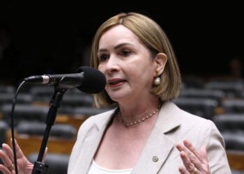 Câmara aprova programa de ações para ajudar escolas na adaptação às mudanças climáticas – Notícias