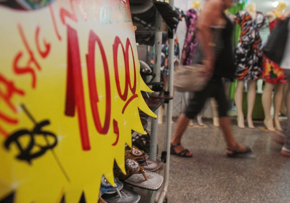 Mercado eleva previsão da inflação para 4,71% este ano