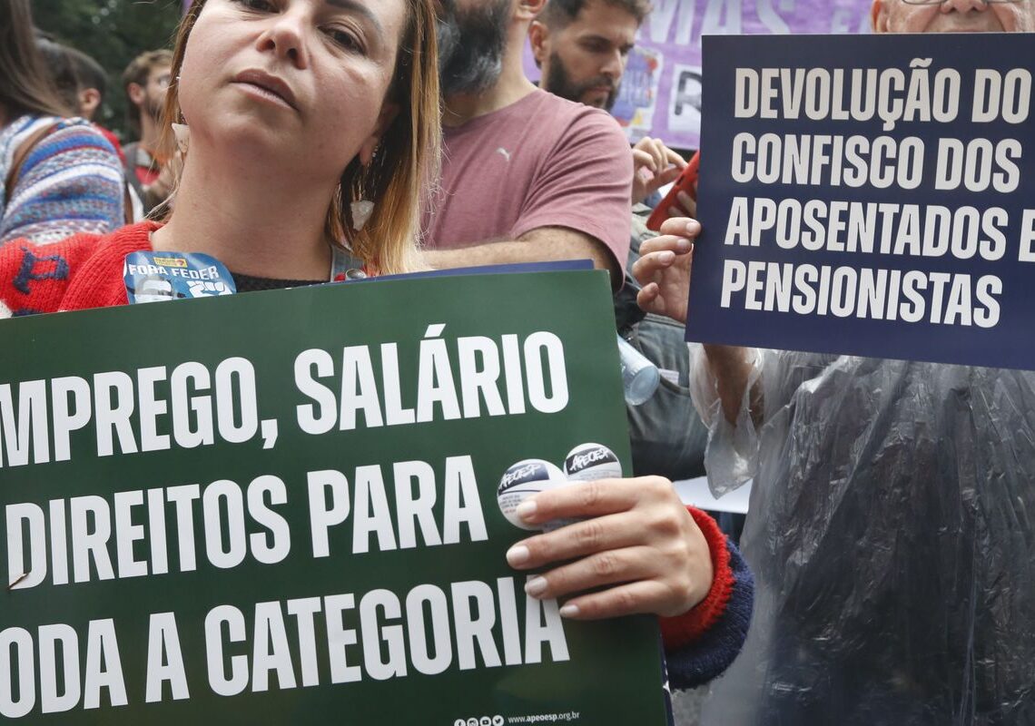 Professores da rede de SP fazem paralisação nesta quinta e sexta-feira