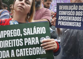 Professores da rede de SP fazem paralisação nesta quinta e sexta-feira