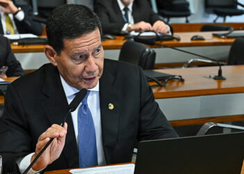 Avança projeto que prevê combate ao desperdício de alimentos — Senado Notícias