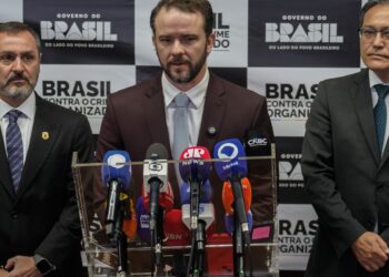 Brasil e EUA anunciam acordo de combate ao tráfico de armas e drogas